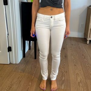 White BCBG MaxAzria Skinny Jeans